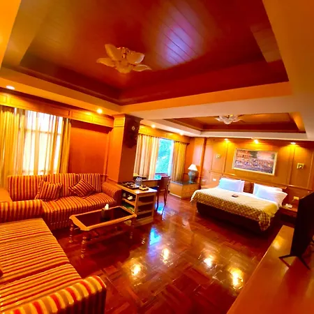 Taksilahotel Maha Sarakham Exterior photo