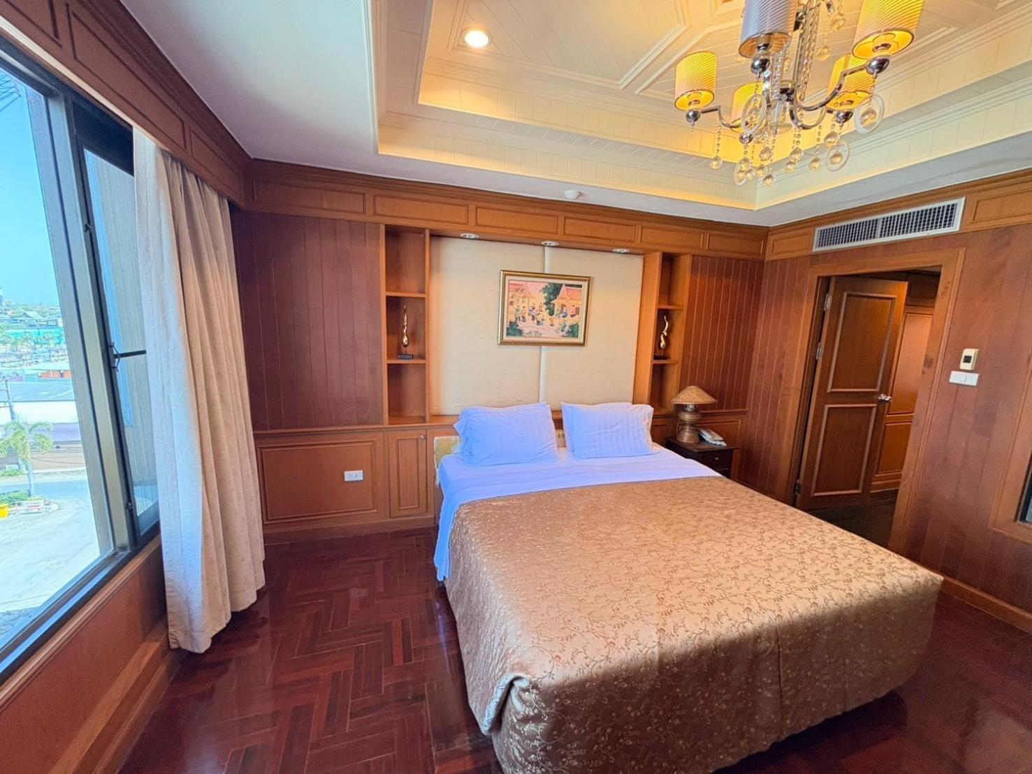 Taksilahotel 4*