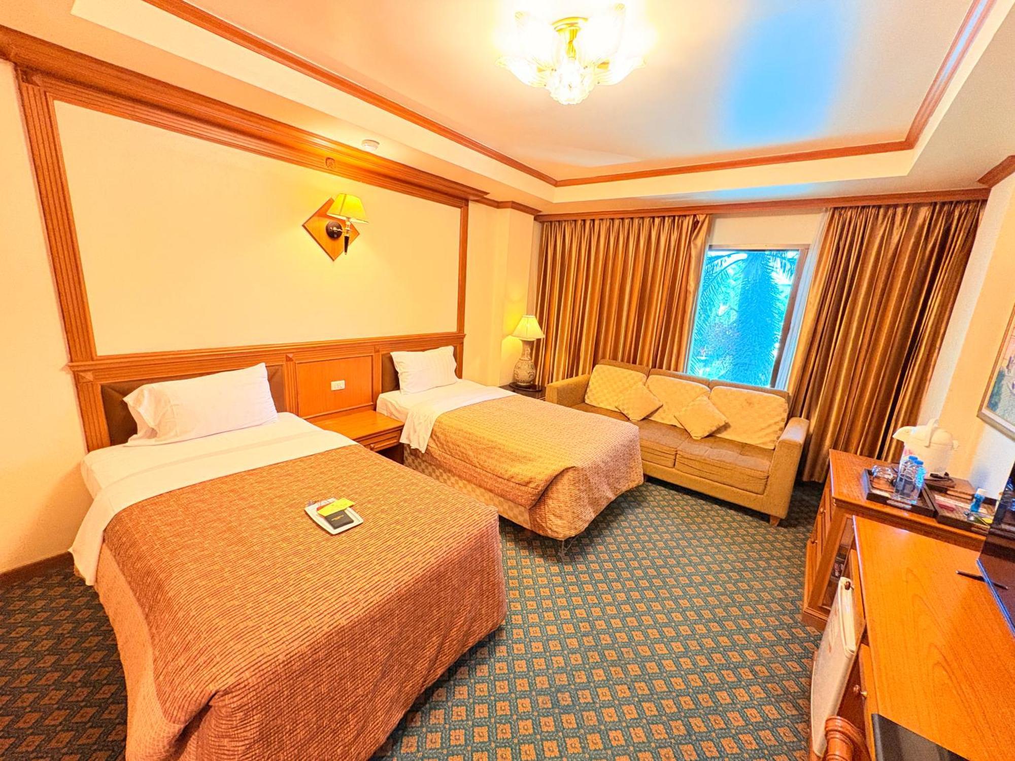 Taksilahotel Hotel Maha Sarakham